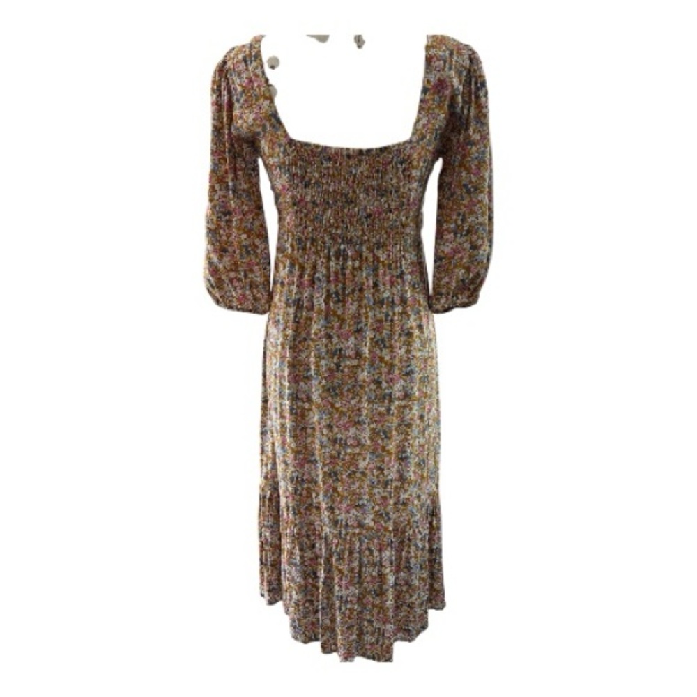 SO midi dress, prairie granny style. Retro.Size small, dainty florals, smocking - Picture 4 of 8